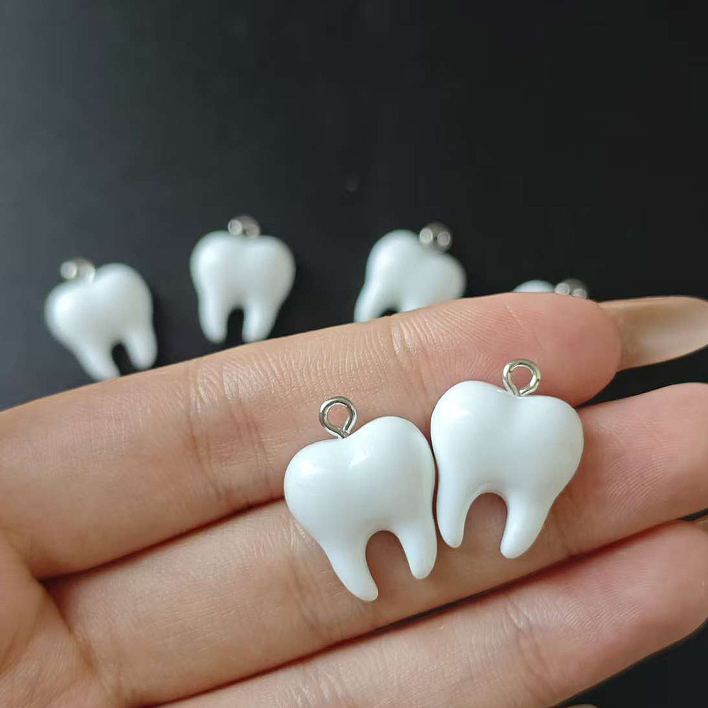 จี้เรซิ่นรูปฟันสีขาวน่ารัก 10  - Resin Art Box บทวิจารณ์และราคา